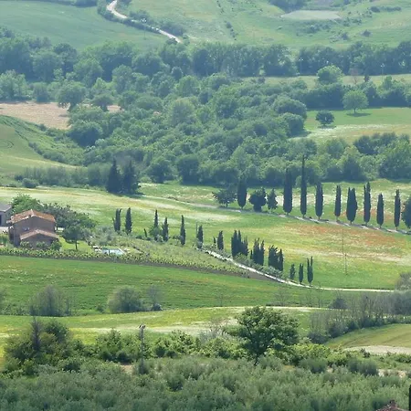 Alloggio per agriturismo Santa Maria *