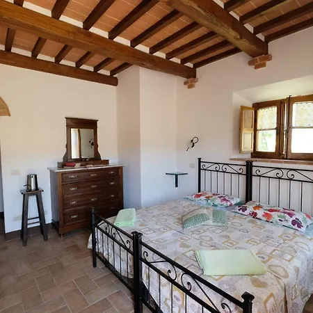 Agriturismo Santa Maria *